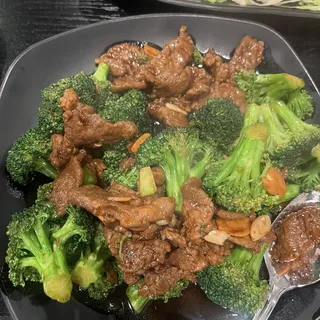 46 Beef Broccoli