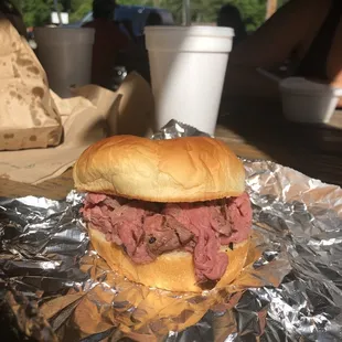 PIT BEEF SANDWICH