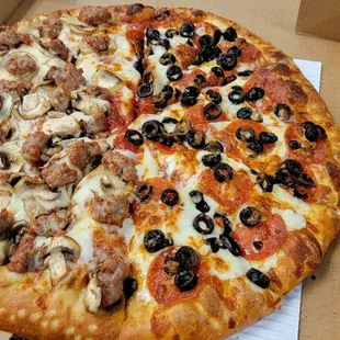 PEPPERONI SAUSAGE HALF PEPPERONI BLACK OLIVES