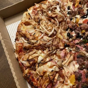 My favorite is the bbq Hawaiian since the sauce is sweet and tangy! Love how it's loaded with pineapple, onions, chicken, and ham