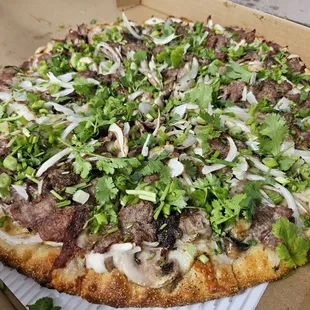 Steak Pizza