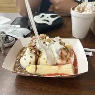 Banana split!