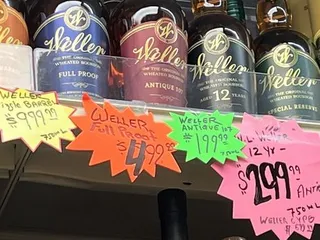 Woody's Market and Deli & Liquor