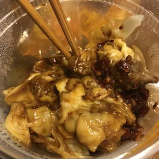 Spicy wontons