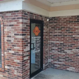 the entrance to the restaurant