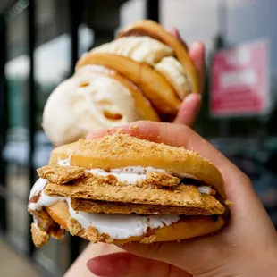 Dessert Baos (Ice Cream and S&apos;mores)