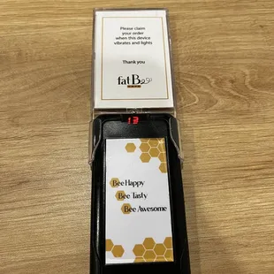Let&apos;s you know when your order is ready !