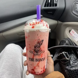 Strawberry Cheesecake w Strawberry Popping Boba