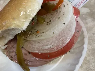 Donnie Mac's Deli on 4th