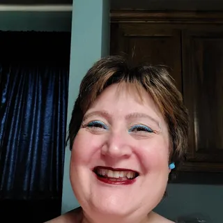 Tina S.