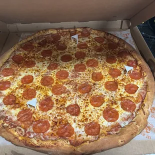 Mega sized pizza