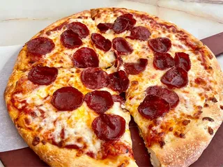 Kenner’s pizza