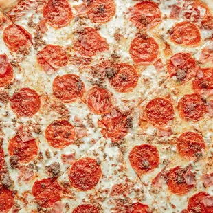 pepperoni and cheese pizza