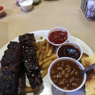 Barbecue ribs and chicken