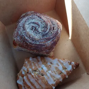 Pumpkin spice scone and croissant cinnamon roll