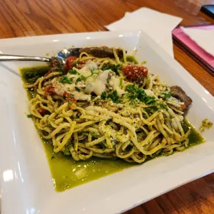 a plate of spaghetti