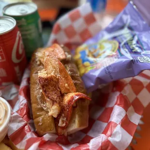 Lobster butter roll
