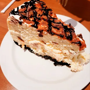 03.23.21 - Butterfinger Cheesecake (Yelp Check In Offer)