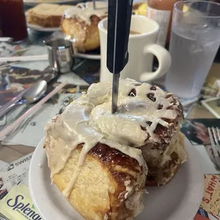 Cinnamon roll