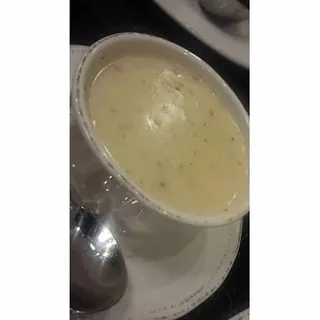Boston Clam Chowda'