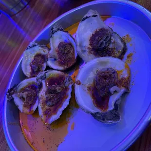 Half dozen mild steamed oysters