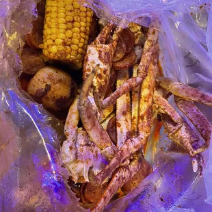 Snow crabs (with Big Seasoning)... AH-MAZING!!!!!