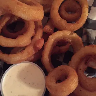 Beer Battered Onion rings with Homemade ranch