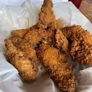 chicken wings and fried chicken, food