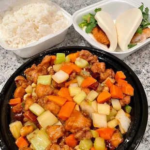 Kung Pao Chicken , Cha Siu Bao BBQ Pork Buns (2)