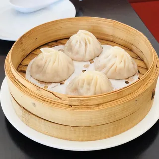 Original Pork Soup Dumplings (4)