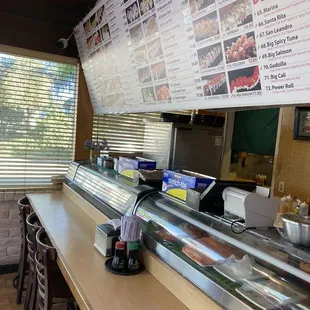sushi and sashimi, interior