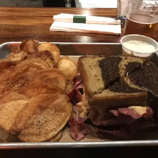 Flagship Head Hunter