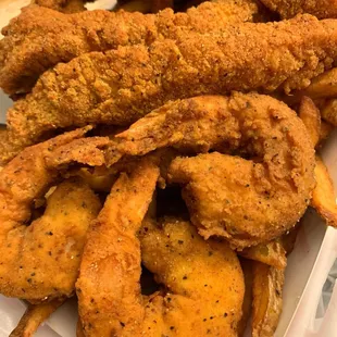 24. 4 Fish, 4 Jumbo Shrimp