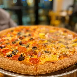 Love the thin crust.