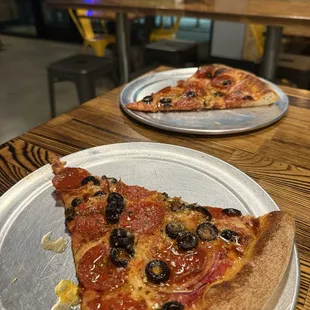 food, pizza