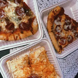 Fat&apos;s, Pepperoni, Garlic Cheese Bread