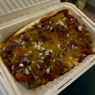 Chili cheese dog