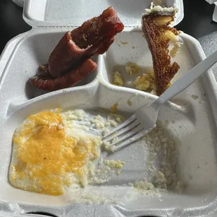 I got the Fat plate , eggs Cheese Grits , bacon and sausage with toast