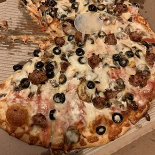 Sausage, mushroom, olive