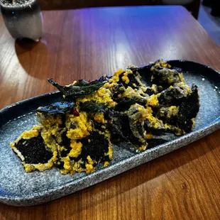 Egg Yolk Seaweed Chips