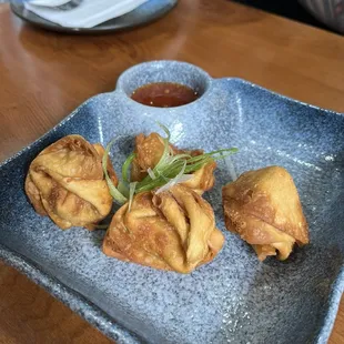 Crab Rangoon