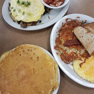 Huevos Rancheros Carnitas