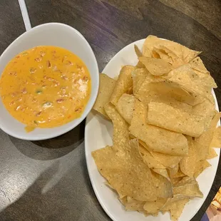 Queso and Chips