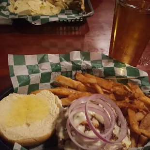 Cowboy Burger and a Brew!