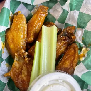 poultry, chicken wings and fried chicken, bbq wings, fried chicken, food, chicken wings, fried chicken wings, chicken, bbq chicken