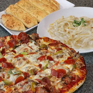 Old World Double Dough Pizza, Fettuccine Alfredo Pasta, Bread Sticks