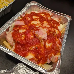 @endoedibles 09/13/24 Stromboli Fries - ham, pepperoni, salami, provolone, mozzarella, marinara