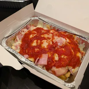 @endoedibles 09/13/24 Stromboli Fries - ham, pepperoni, salami, provolone, mozzarella, marinara