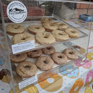 Vegan DTLA DONUT FEST union station maple cream sonoma and cinna-mond (cinnamon almond) (horchata churro) cream Sonoma donuts