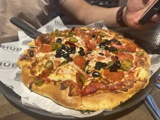 The Hub Grill And Bar